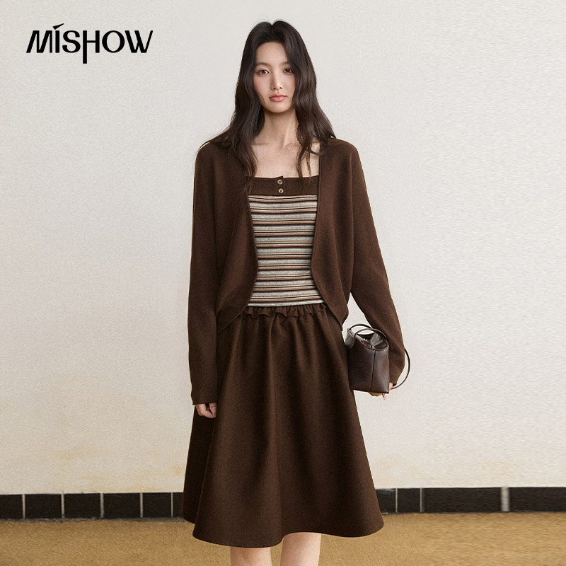 MISHOW Women's Clothing Sets 2 - Embellish Knit 评论和价格